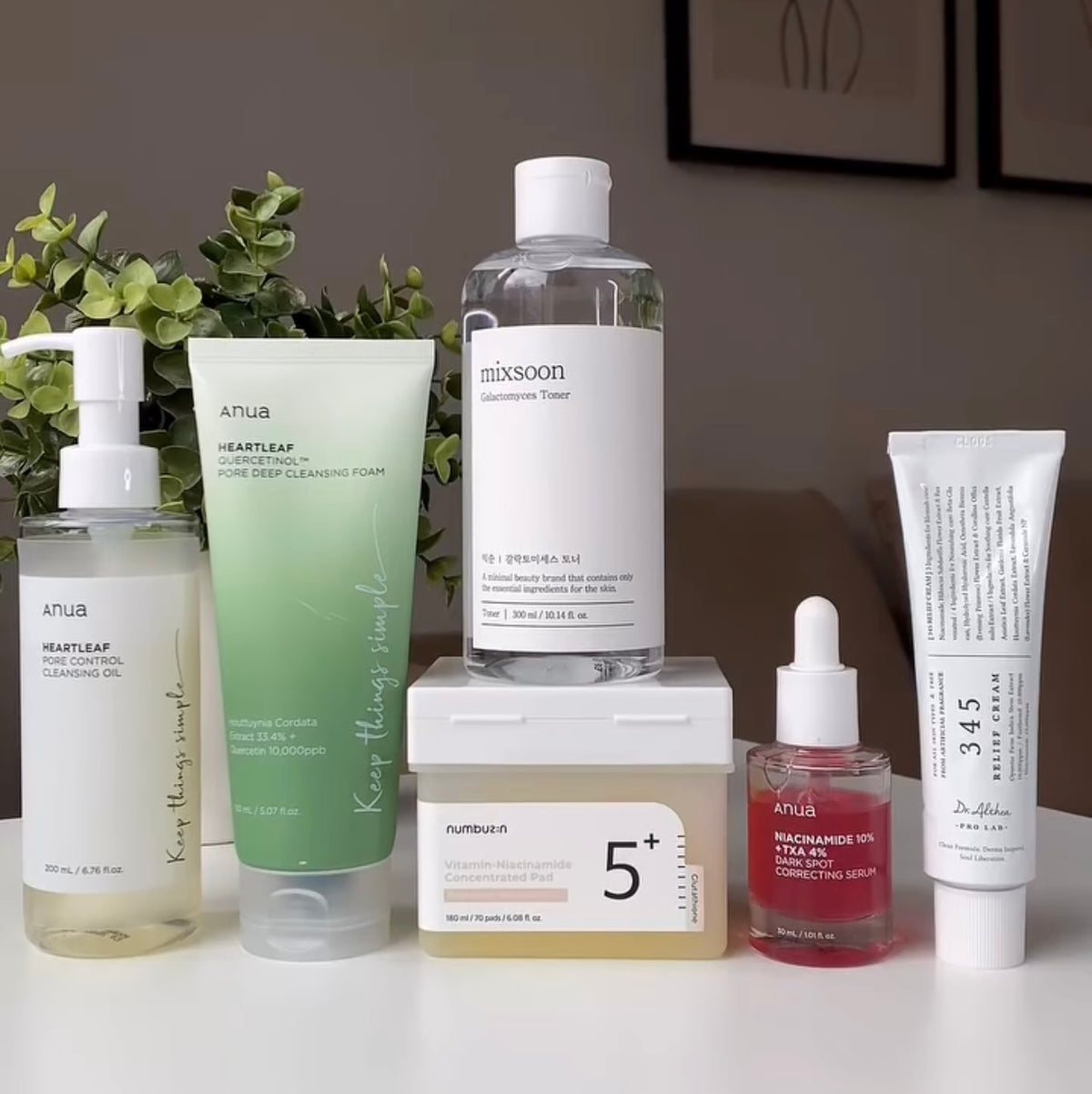 Rutina de skincare pentru pete intunecate si semnele post acneice