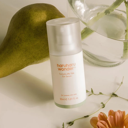 HARUHARU WONDER Centella 4% TXA Dark Spot Go Away Serum, ser de fata pentru luminozitate si calmare, 30 ml