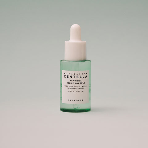 Tea-Trica nyugtató, kipirosodás elleni szérum érzékeny bőrre, 30 ml, Skin1004